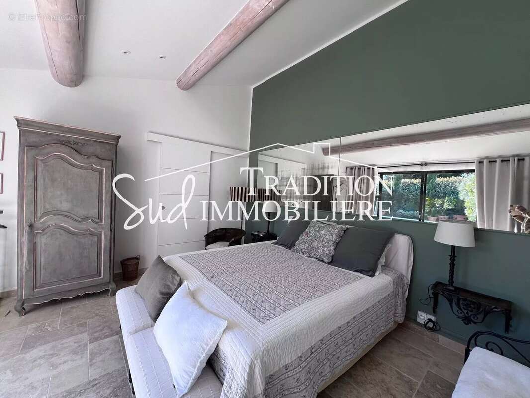 Maison à MAUSSANE-LES-ALPILLES