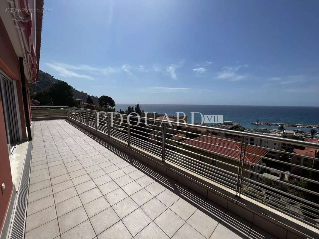 Appartement à MENTON