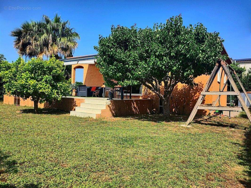 Maison à SAINT-HIPPOLYTE