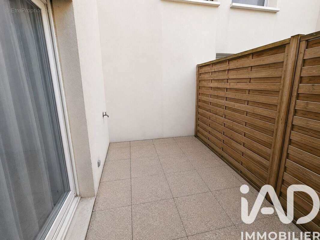 Photo 9 - Appartement à LA COURNEUVE
