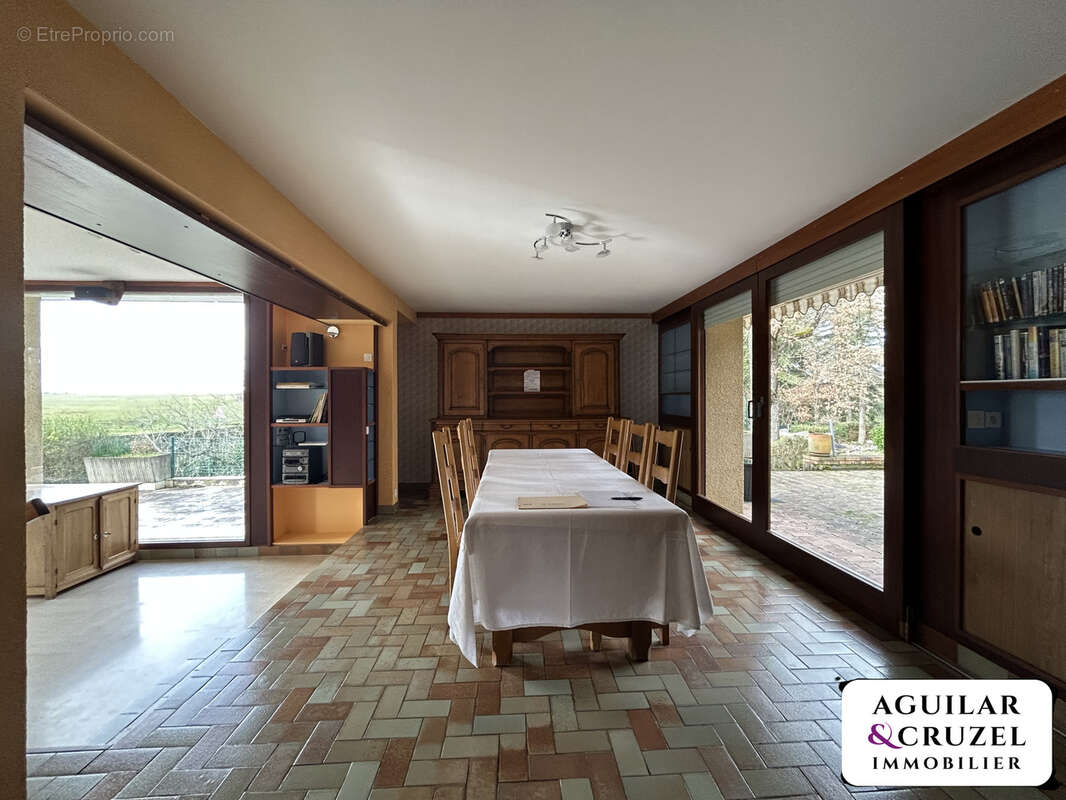 Maison à LE SUBDRAY