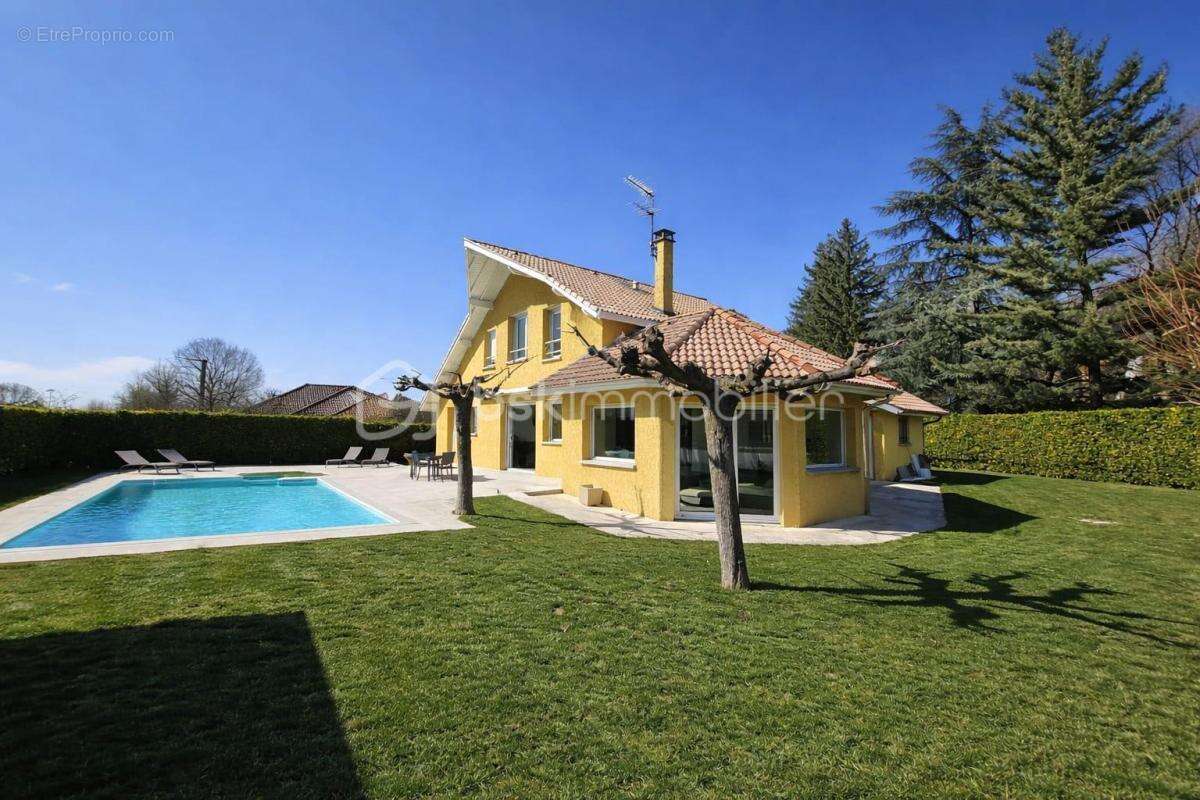Maison à APPRIEU