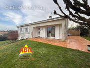 Photo 1 - Maison à BENET