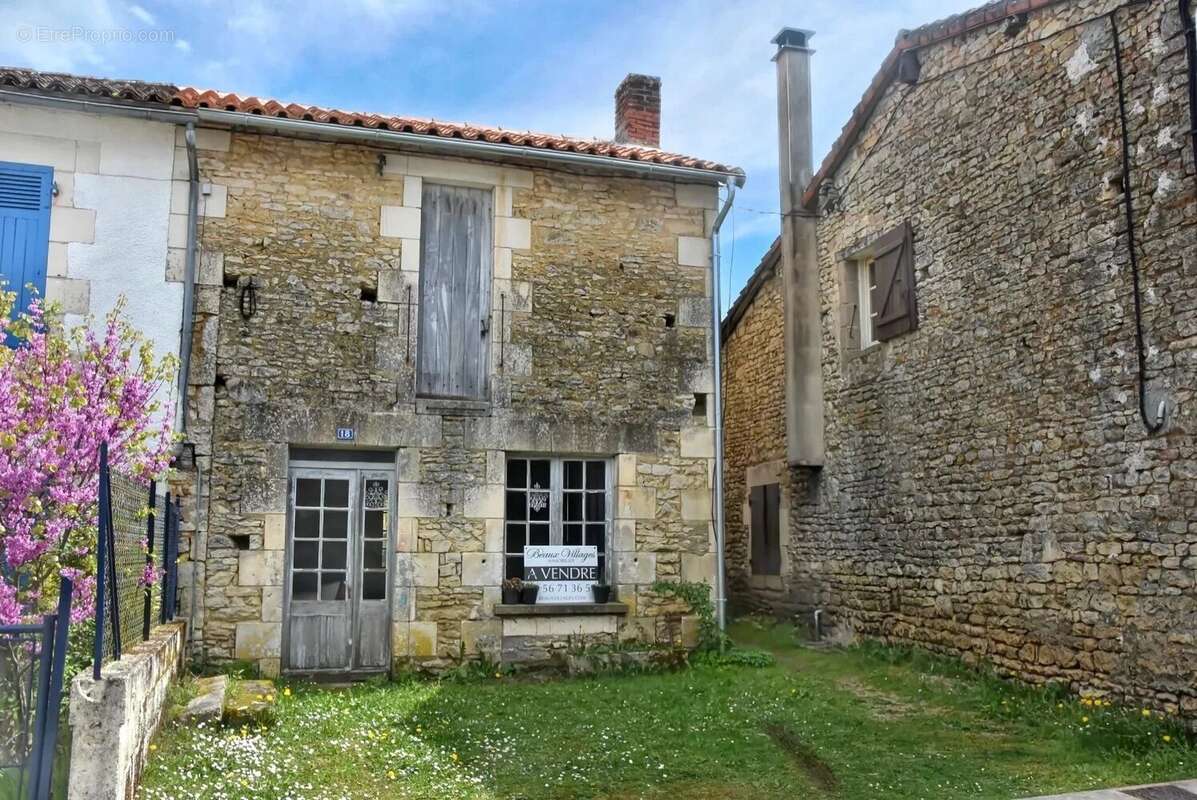 Maison à PAYROUX