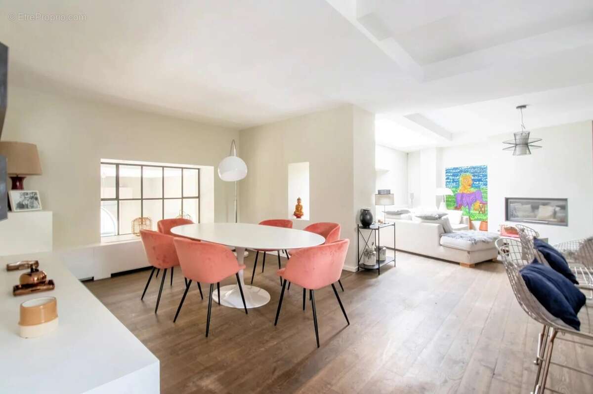 Maison à CHARBONNIERES-LES-BAINS