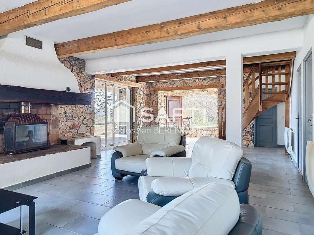 Photo 3 - Maison à VILLEVEYRAC