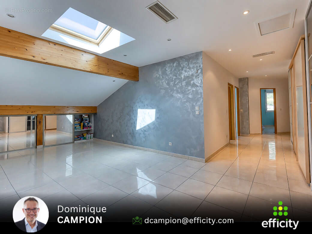Maison 182 m² à Vif  - photo 14