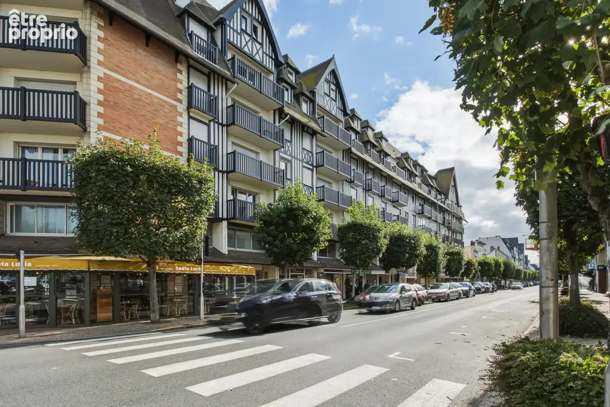 Deauville hyper-centre   Duplex T2 57,50 m2   Terrasse   Parking   Dernier étage avec ascenseur - - photo 11