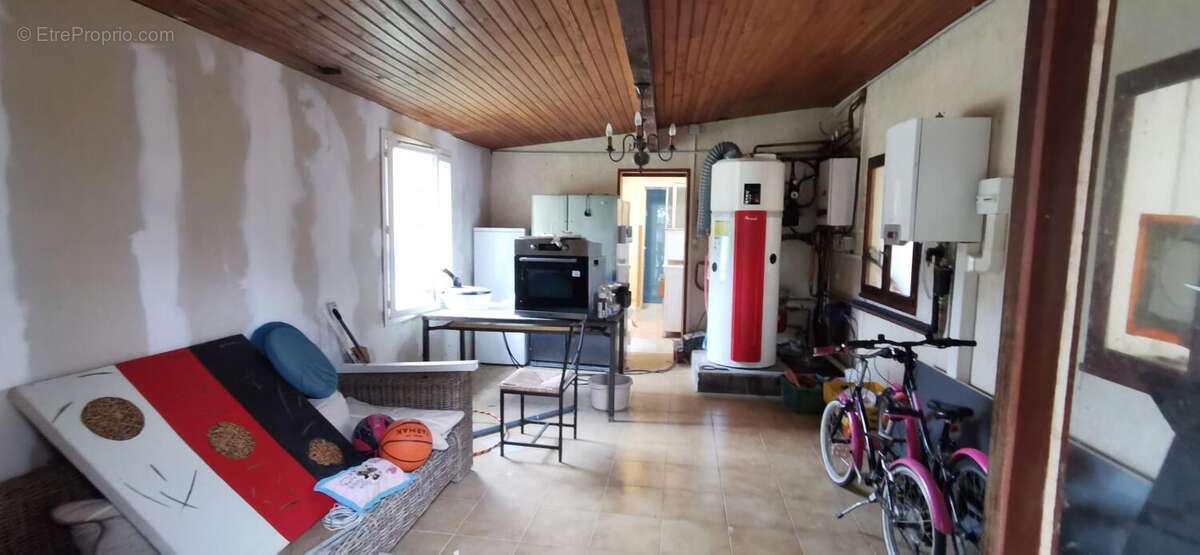 Maison à SAINT-ANDRE-DE-CUBZAC