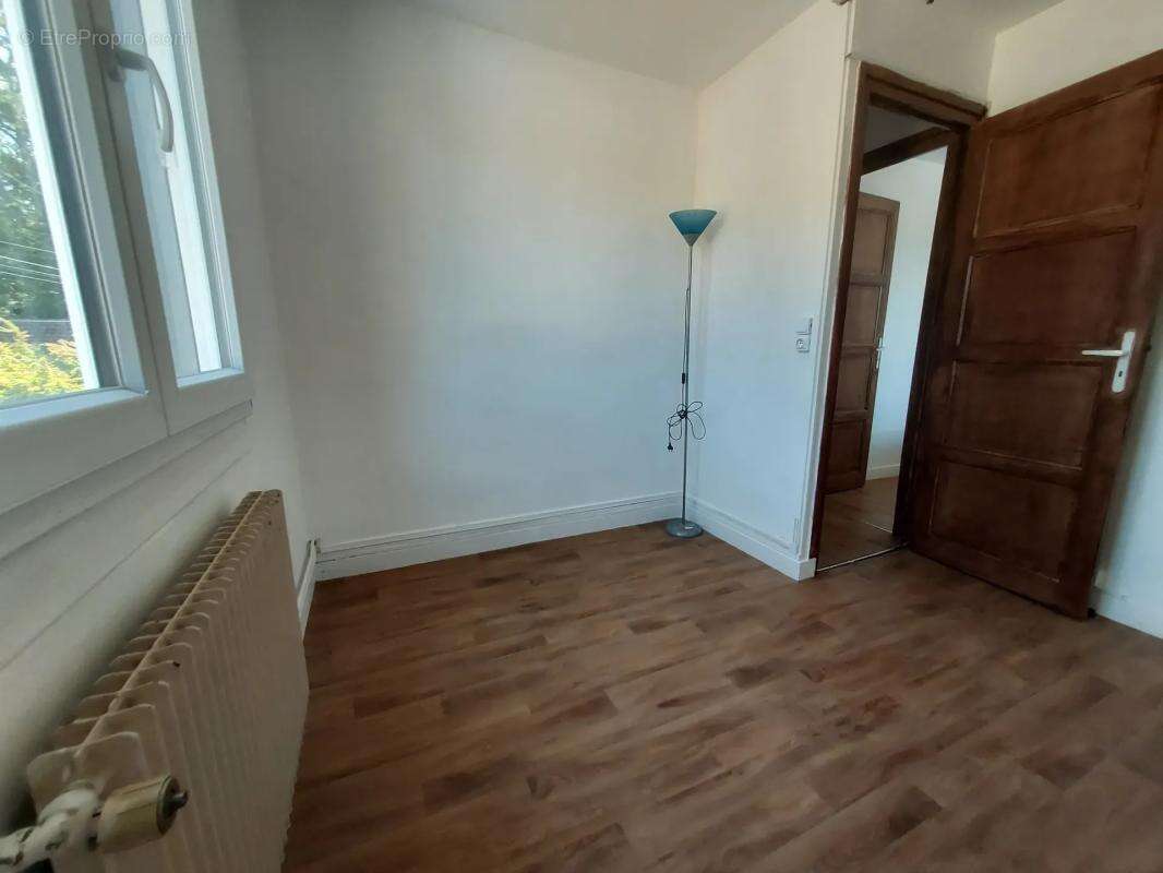 Maison de 4 pièces de 81 m² à Vierzon - photo 20