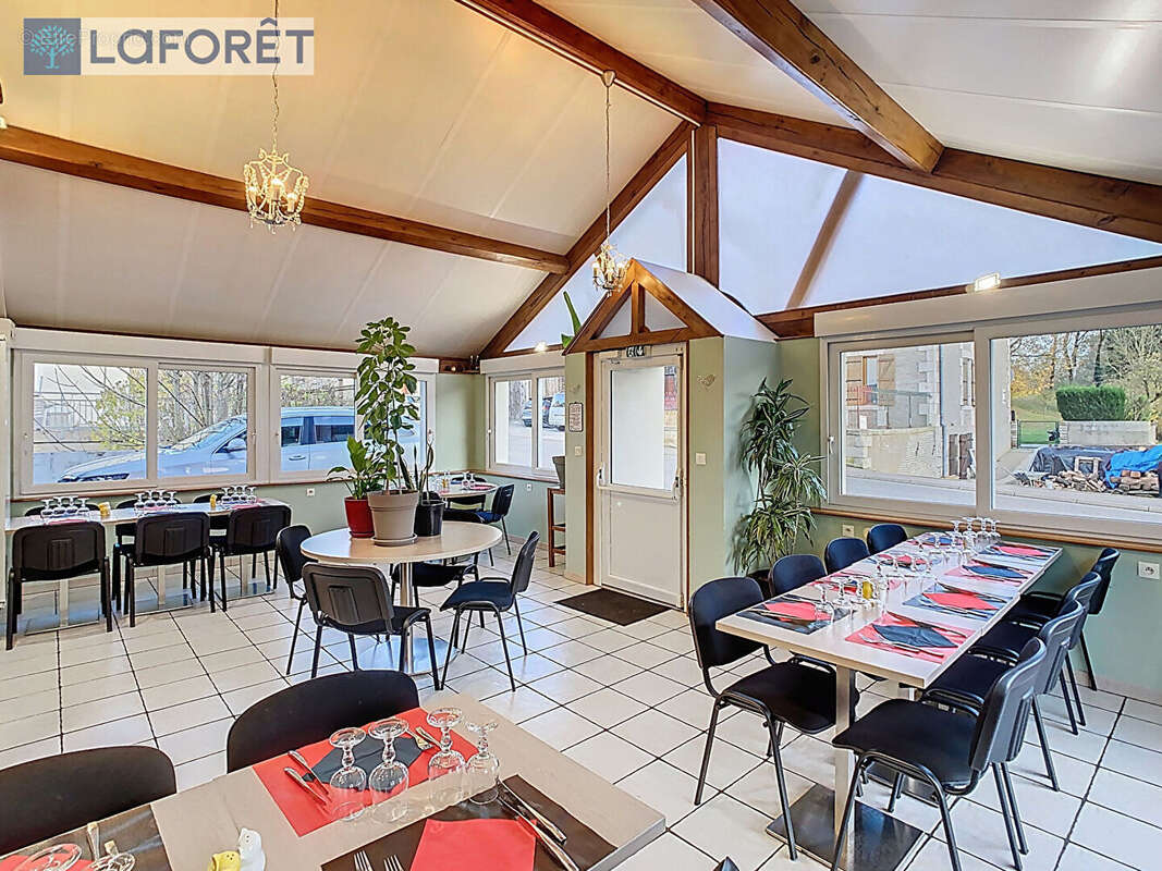 Commerce à VAL-DE-MEUSE