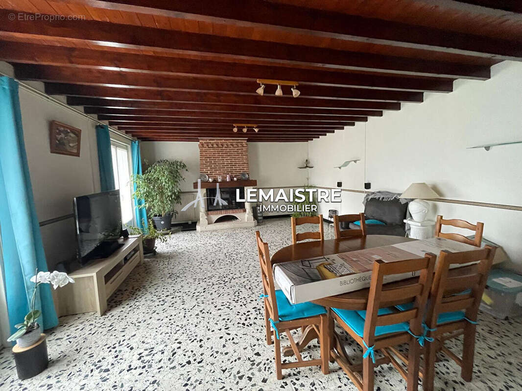 Maison à SAINT-PIERRE-EN-PORT