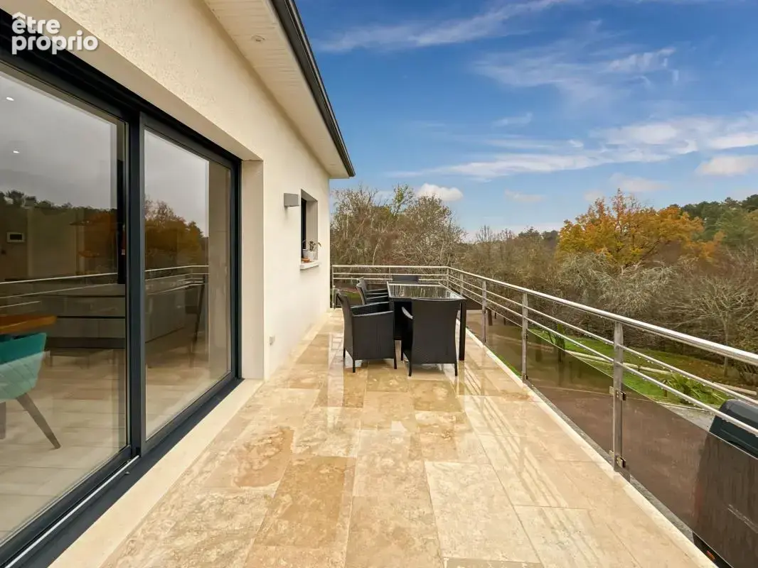  Maison contemporaine d’exception – 2021 – Château-l’Évêque  Prestations haut de gamme – Piscine – Sous-sol complet – Environnem - photo 10