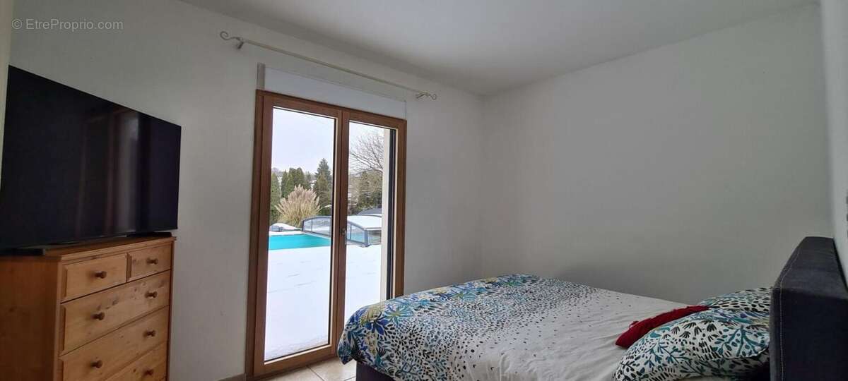 Proche Suisse/ Allemagne Villa d'architecte avec piscine sur grand terrain arboré - photo 7