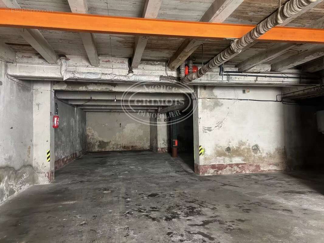 Appartement à LEZIGNAN-CORBIERES