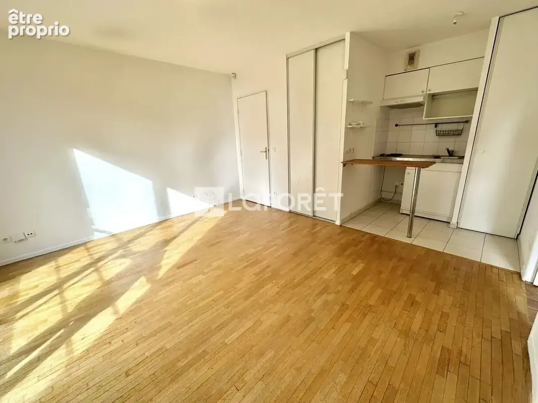 Appartement - 2 pièces - 38.32 m2 - Villejuif - photo 4