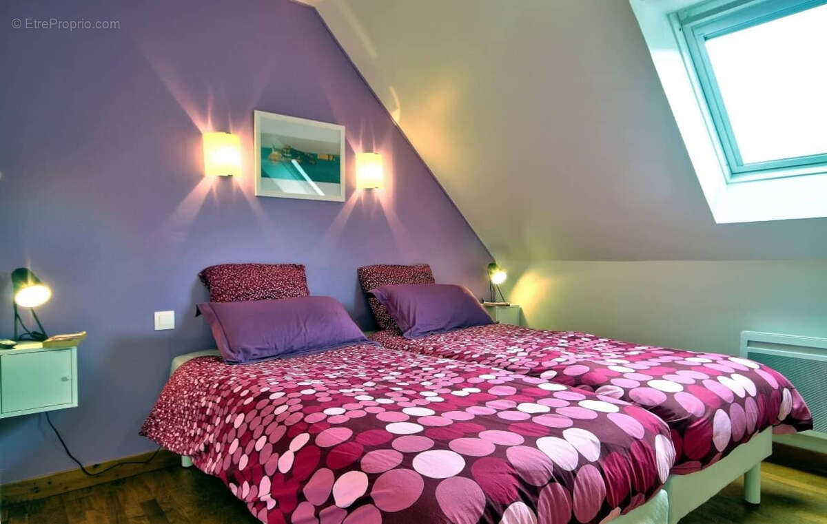 A VENDRE Longère Plounevez Lochrist 7 pièce(s) 131.44 m2 - photo 11