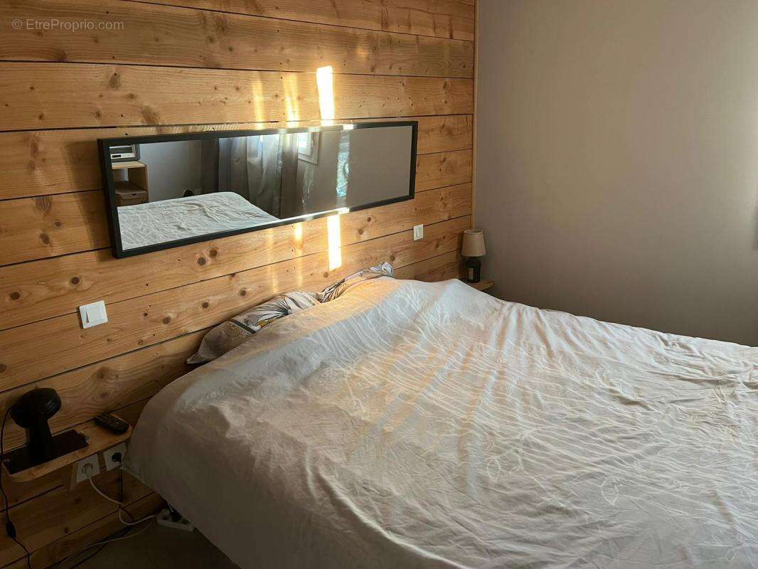 Maison à SAINT-ROMAIN-LE-NOBLE