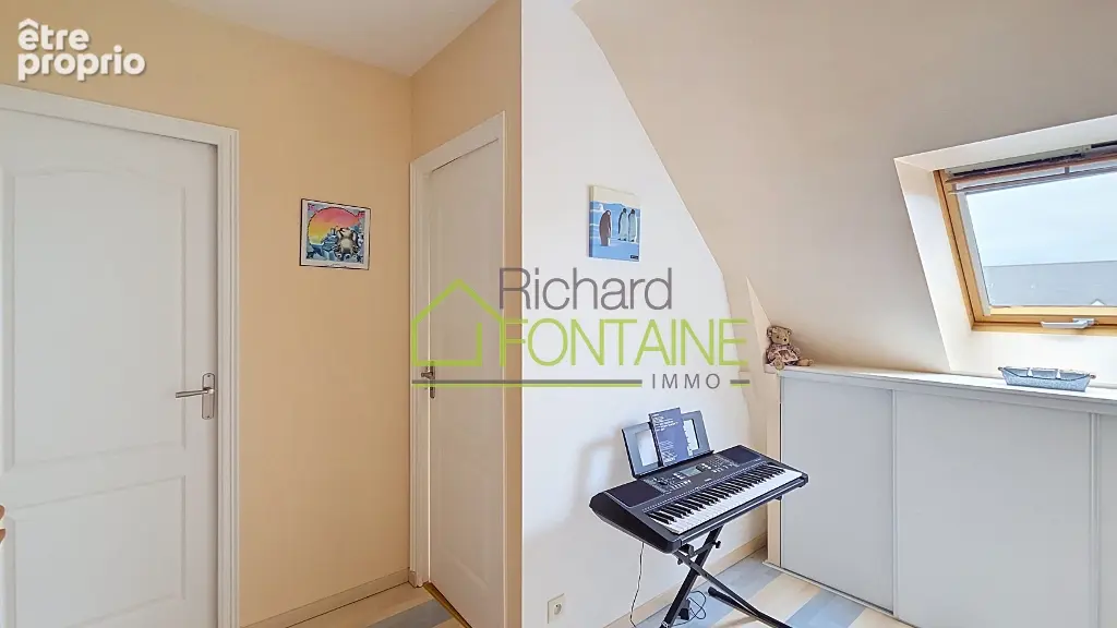 Proche tous les services, Maison familiale de + 170 m² avec 6 chambres, 3 salle de bains - photo 10