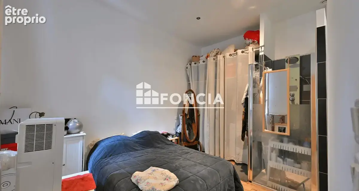 Centre historique ,appartement T2 de 42m2 dans immeuble ancien avec terrasse - photo 4