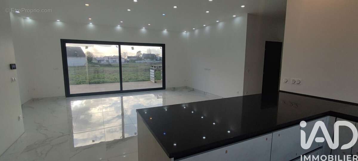 Maison 109 m² à Evreux  - photo 9