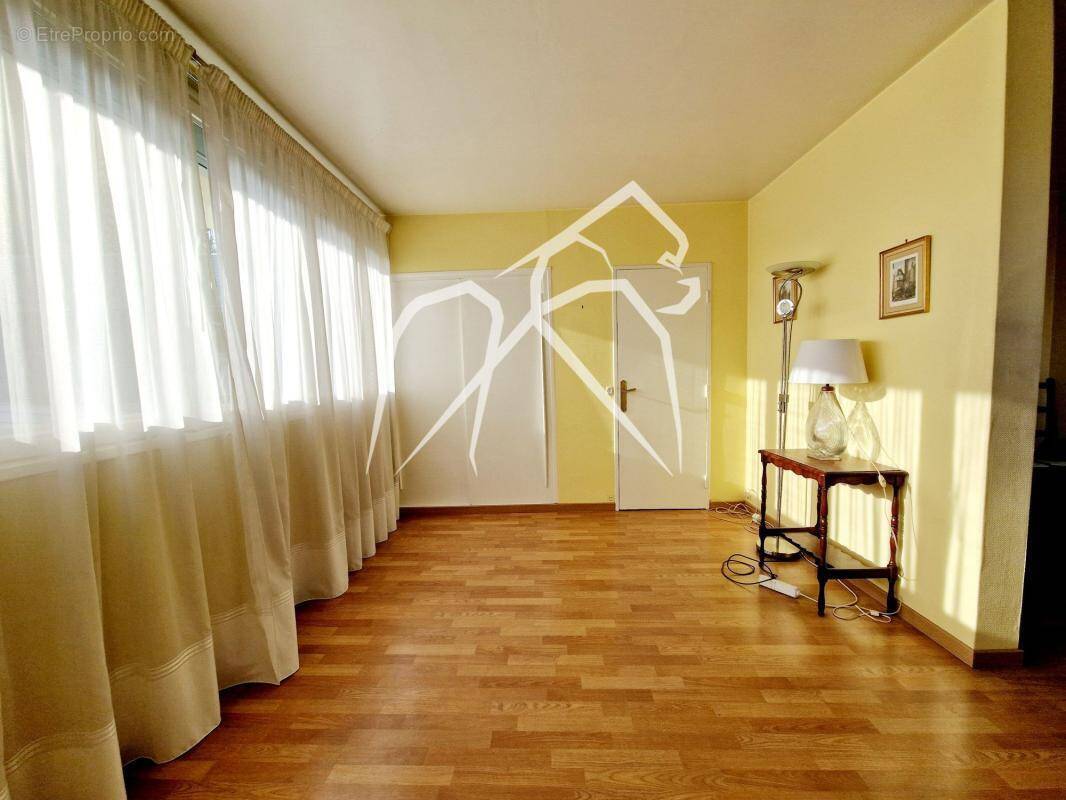 Appartement à BOIS-GUILLAUME
