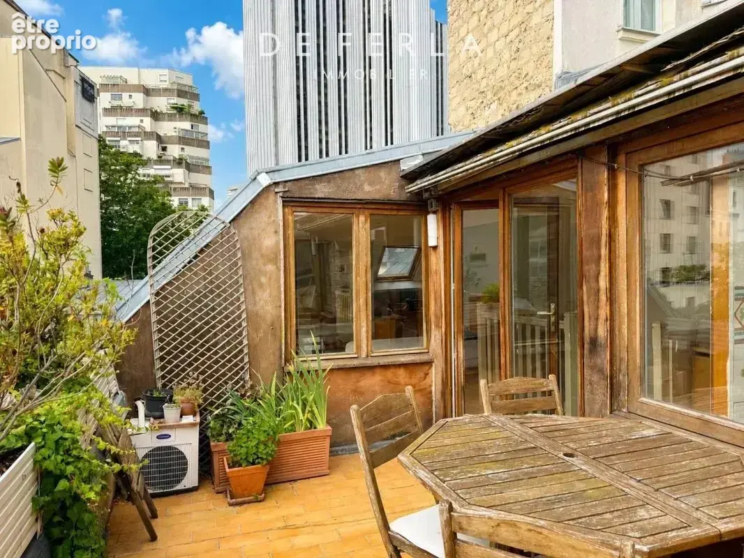 MONTPARNASSE/GAÎTÉ : Duplex en dernier étage avec terrasse, Paris 14e - photo 6