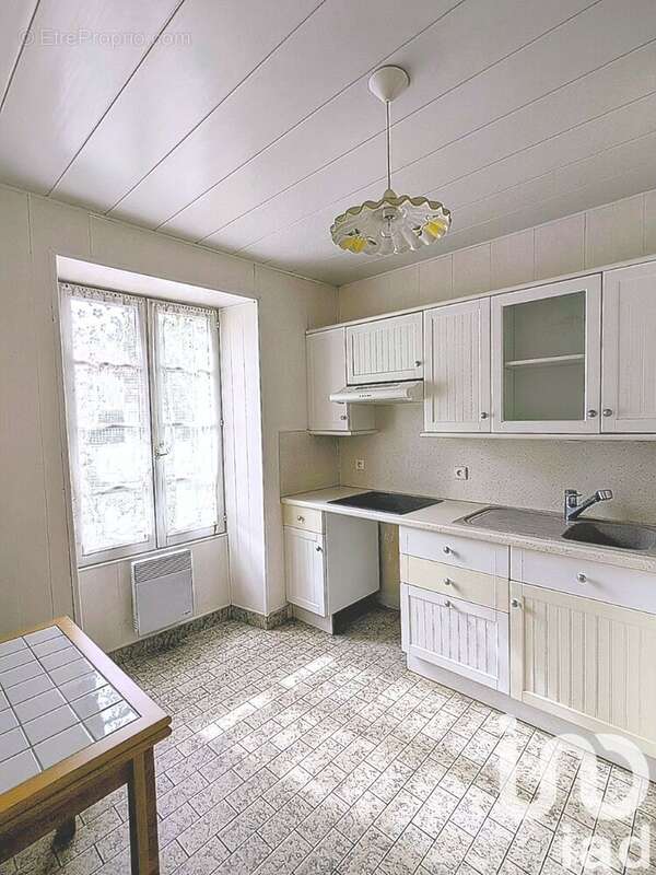 Photo 9 - Appartement à BRIE-COMTE-ROBERT