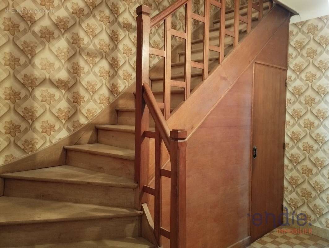 Maison à MARNAY