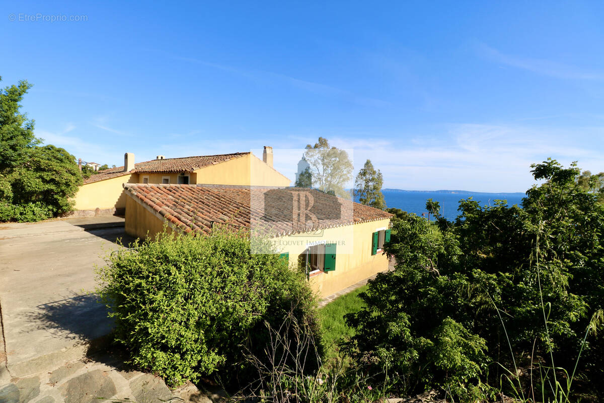 Maison à RAYOL-CANADEL-SUR-MER