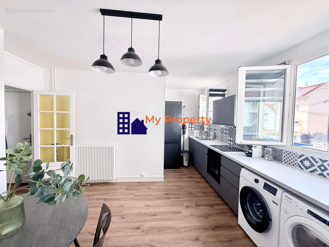 Appartement à HOUILLES