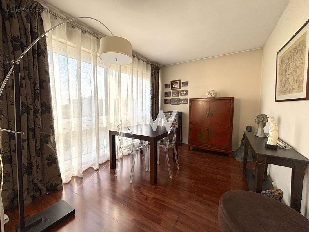 Appartement à RIS-ORANGIS