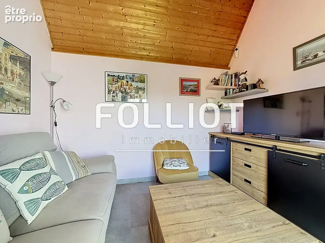A Vendre Ferme de Carteret rénovée avec goût avec autonomie de plain pied - photo 6