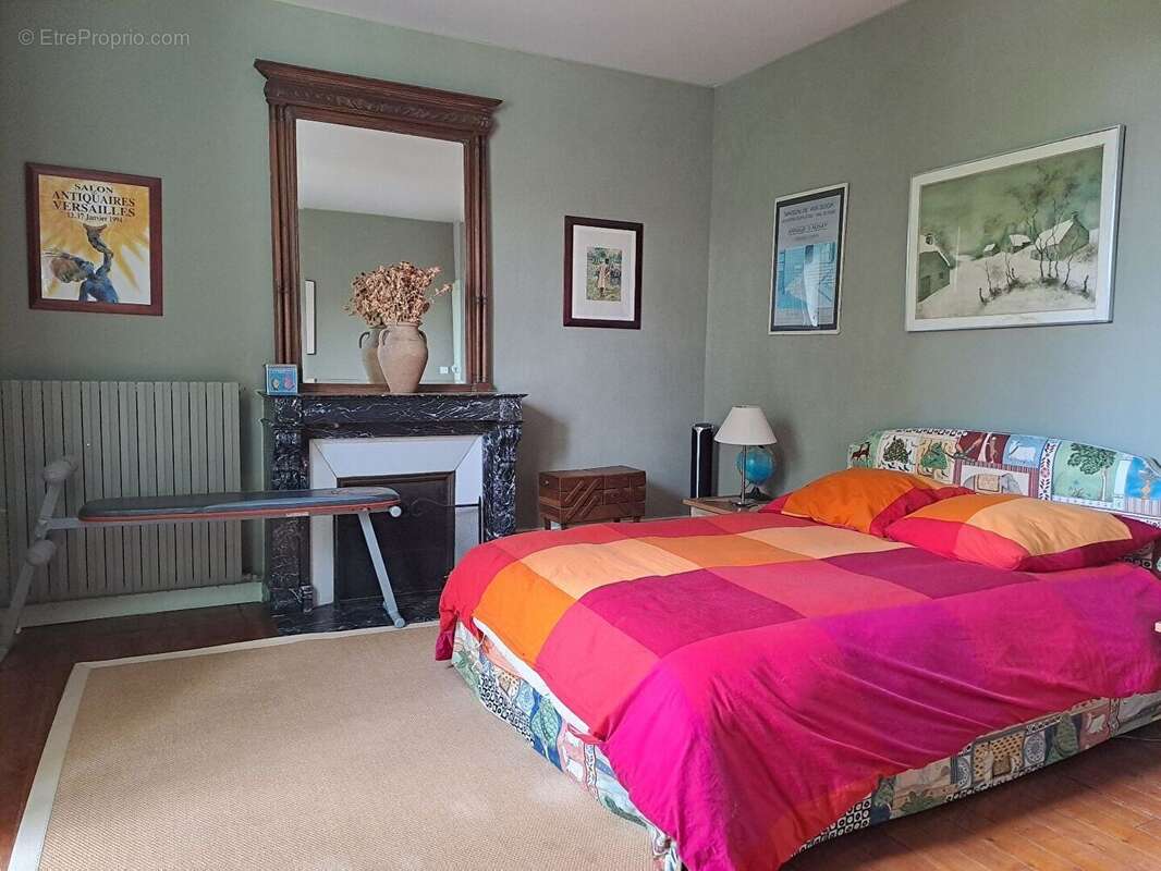 Maison à LA CHAPELLE-D'AUNAINVILLE