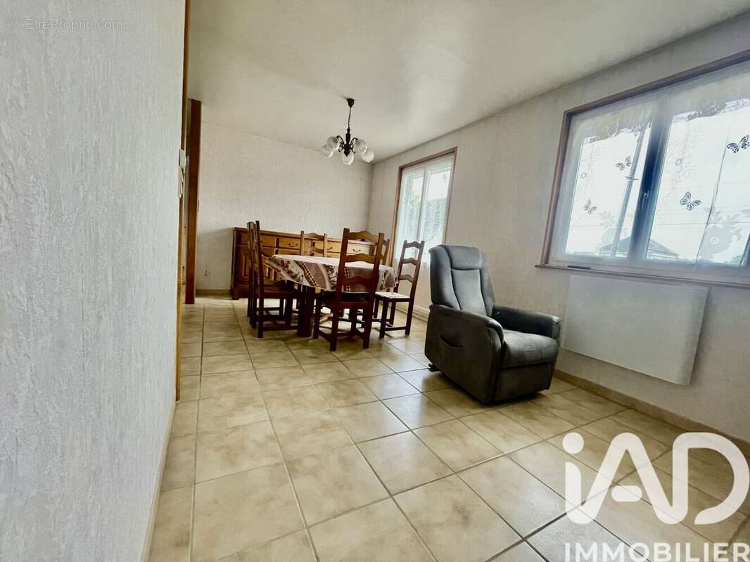 Photo 4 - Maison à ANGLURE