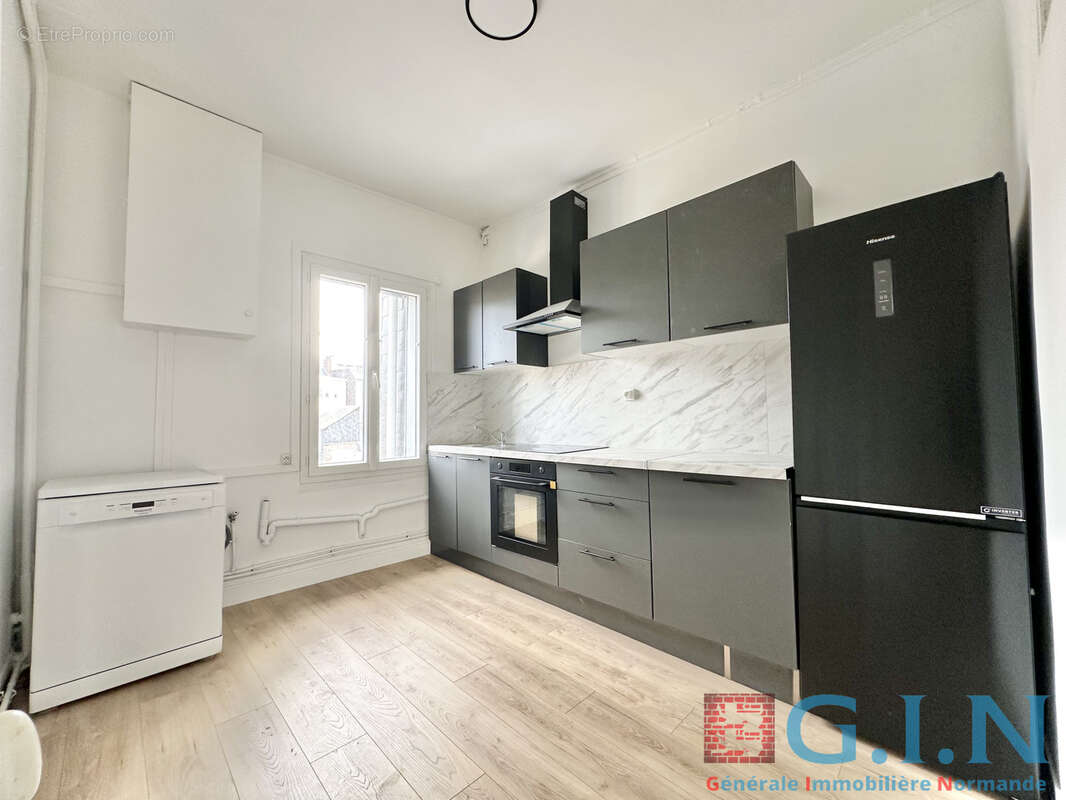 Appartement t5 prox préfecture / place du vieux marche - photo 10