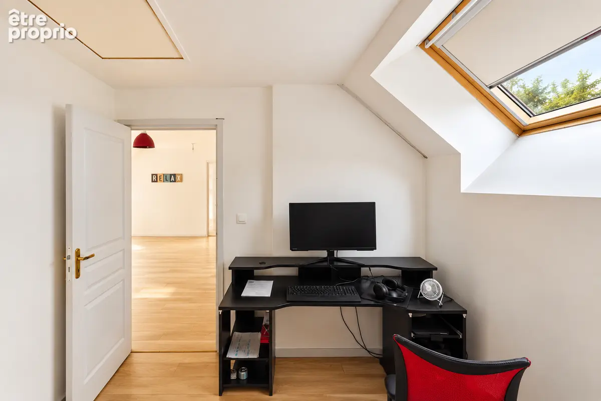 MORBIHAN -  Saint Jean Brevelay - Longère rénovée avec 4 chambres et 906 m2 de jardin - photo 12