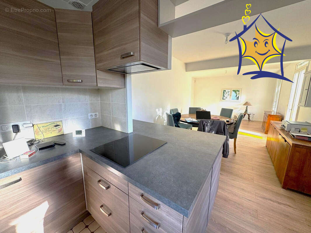 Maison à VIRY-CHATILLON