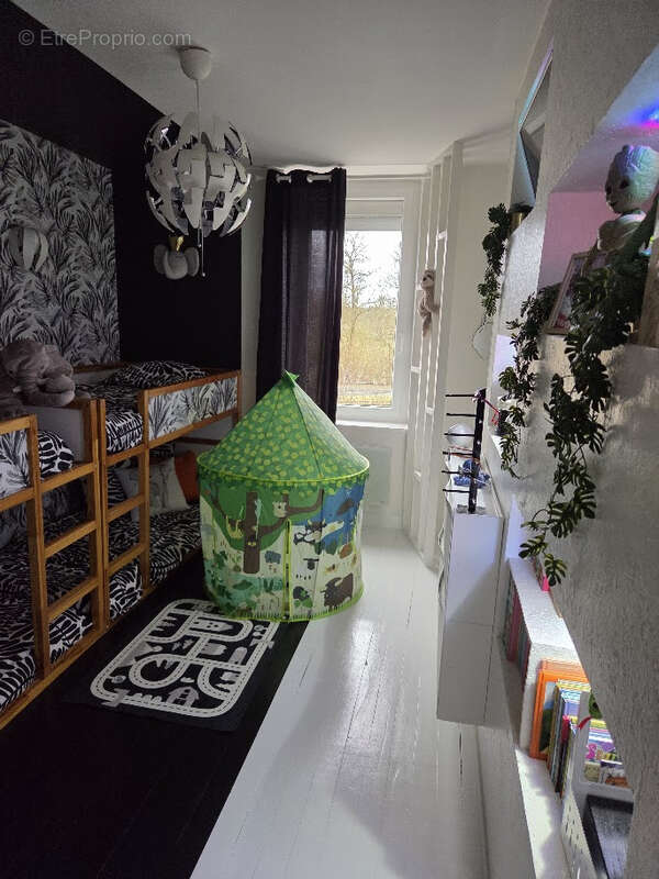Maison 220 m² à Vichy  - photo 7