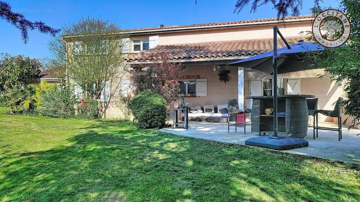 Maison à PUJAUDRAN