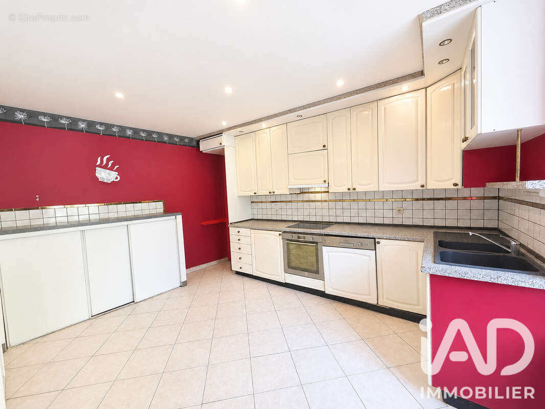 Maison 223 m² à Chevillon  - photo 3
