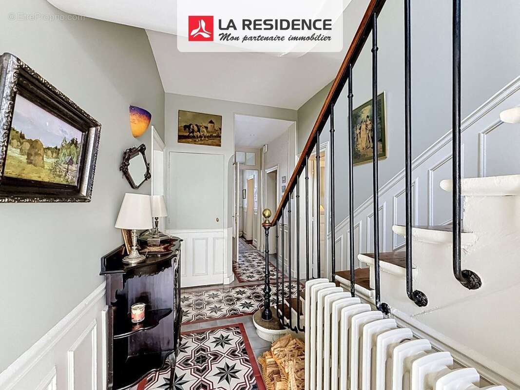 Maison 289 m² à Paris-17e  - photo 4