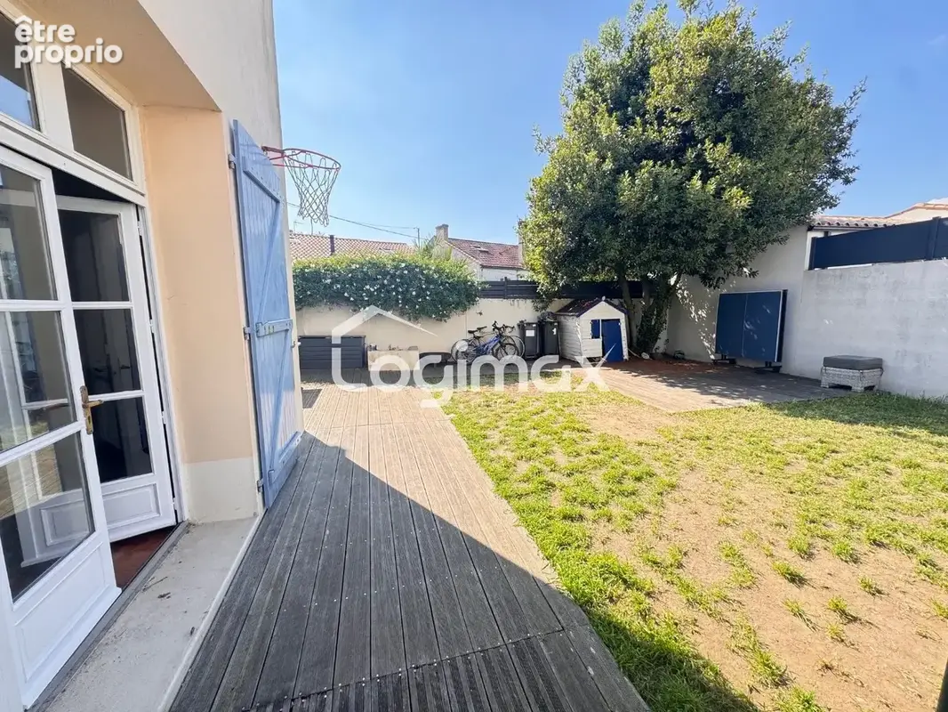 Maison 5 pièces 144 m² à vendre à La Rochelle (17000) - photo 3