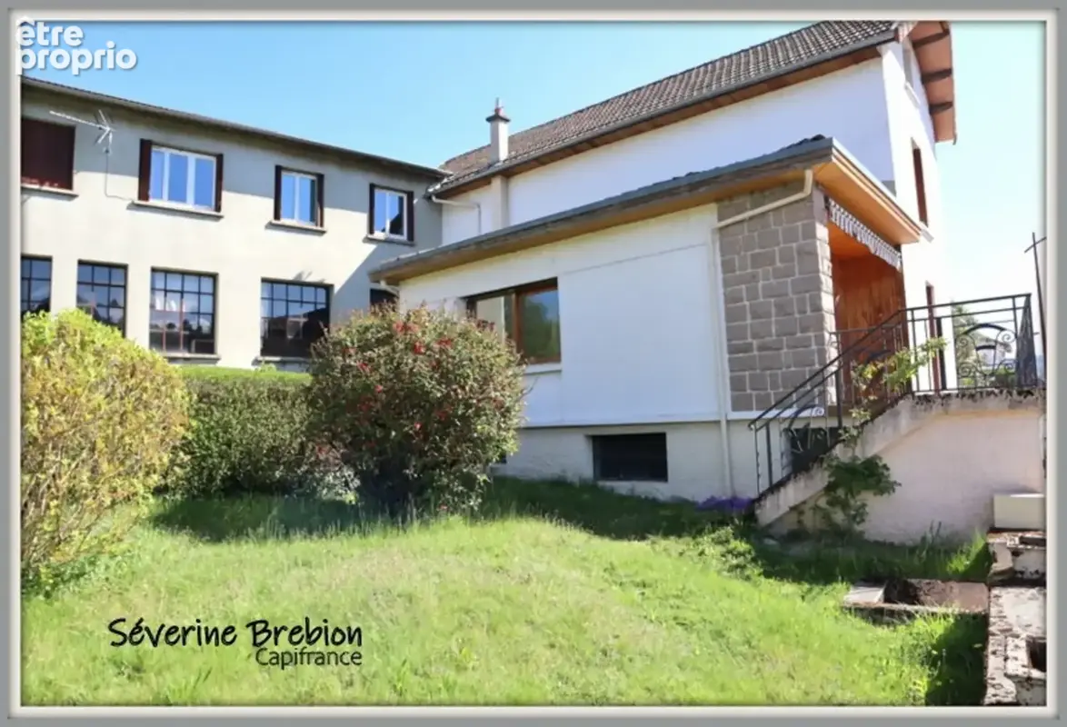 Ensemble immobilier avec une maison, 2 appartements loués, 2 garages, 3 ateliers à Chabreloche - photo 15
