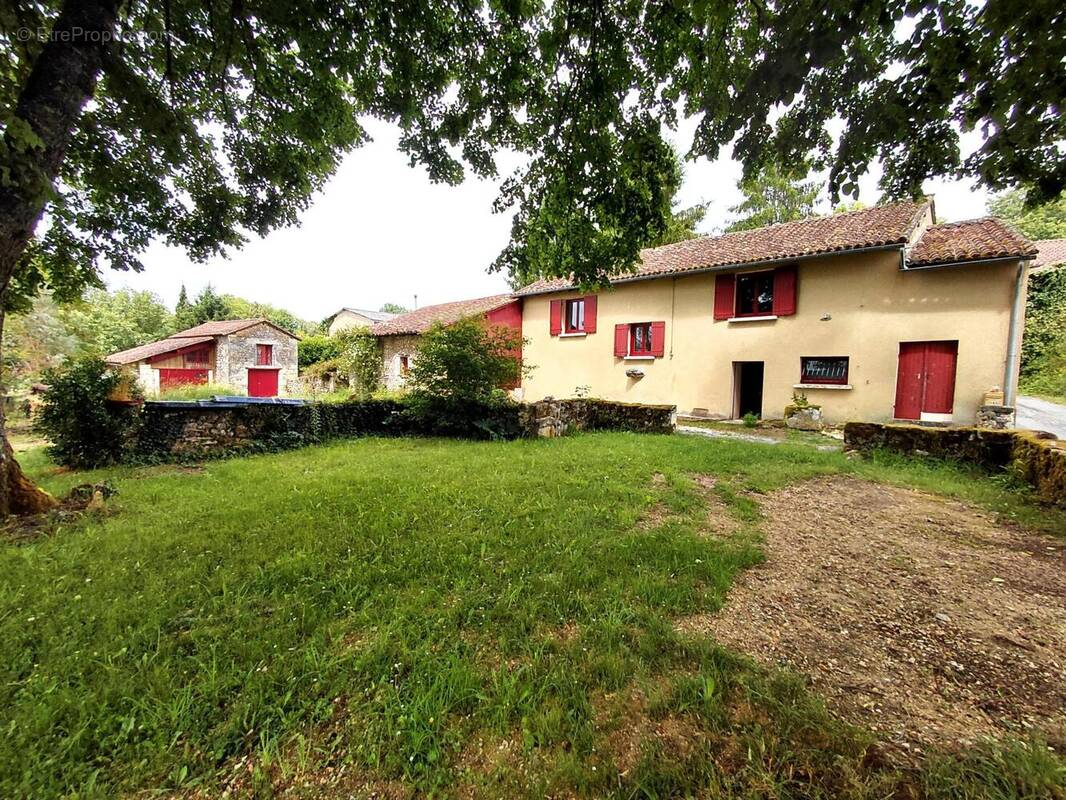 Photo 1 - Maison à SORGES