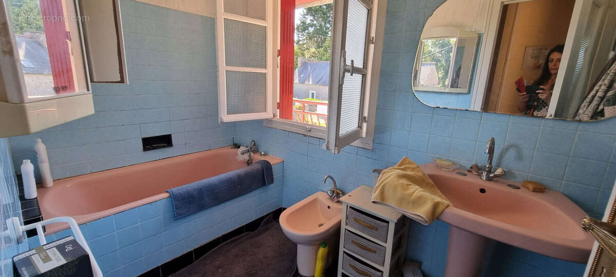 PHEHEDEL, 10 km de PAIMPOL, maison de caractère à vendre avec potentiel locatif - photo 11