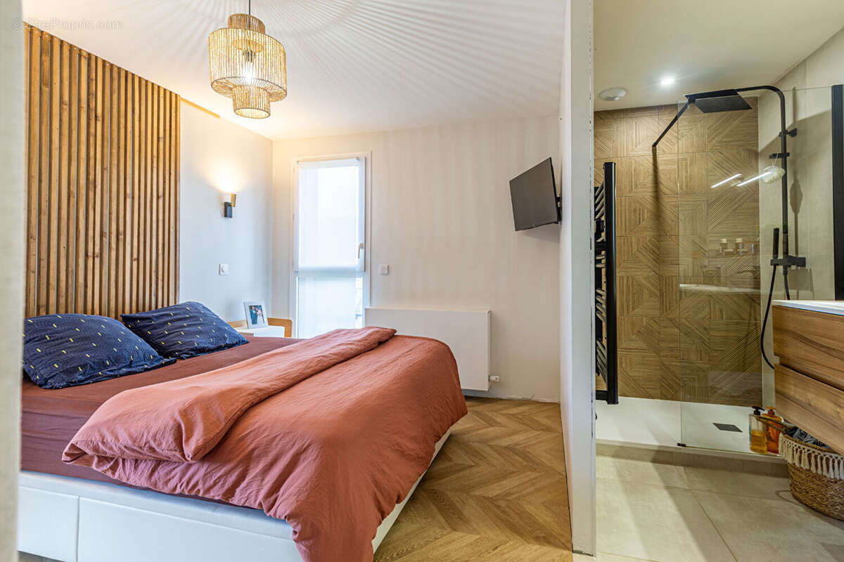 Maison à SAINT-JORIOZ