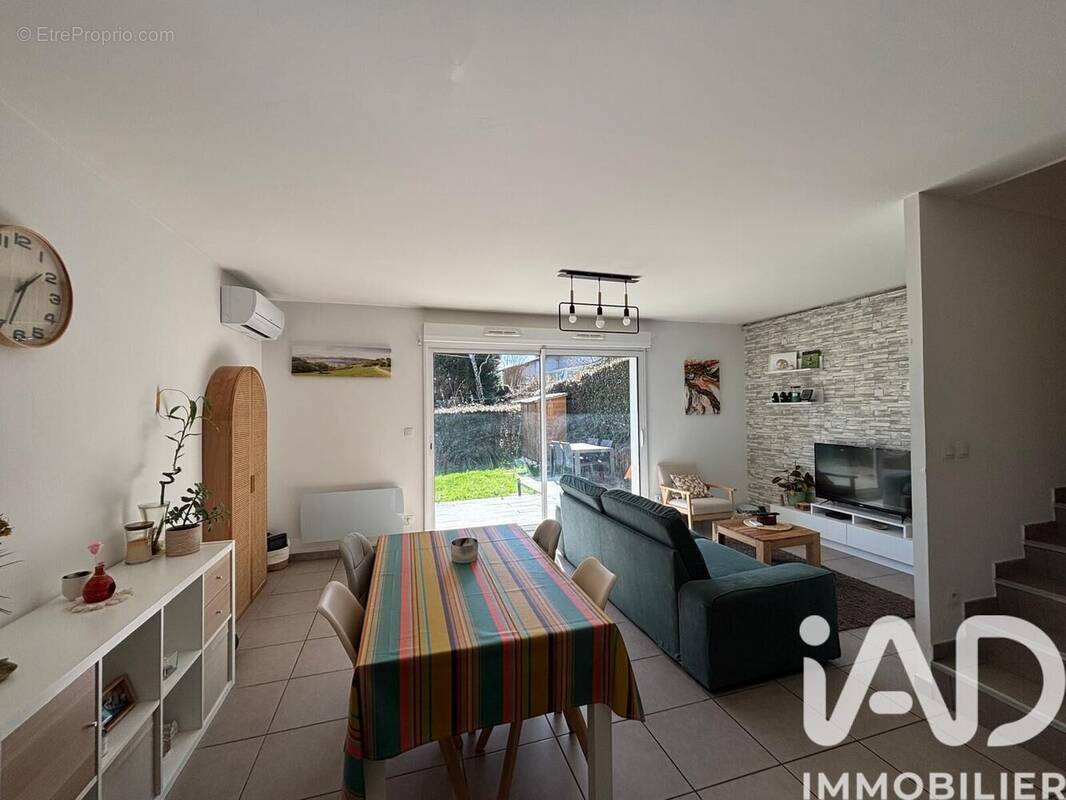 Photo 1 - Maison à SAINT-PEE-SUR-NIVELLE