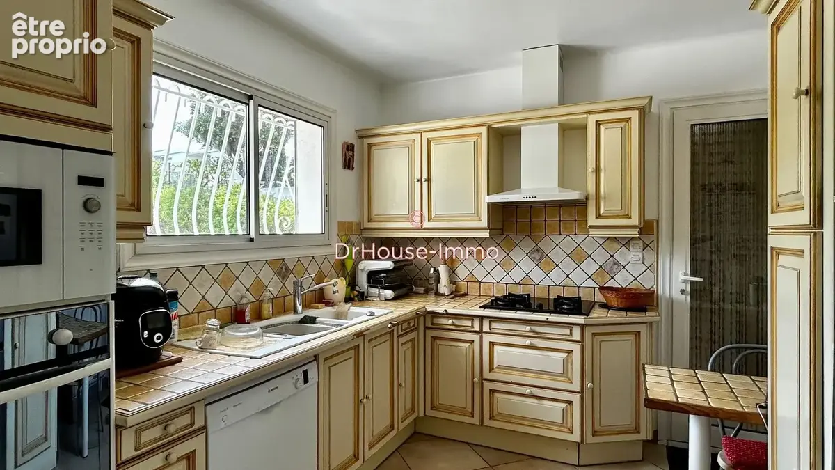 Maison 6 pièces 139 m² à vendre à Six-Fours-Les-Plages (83140) - photo 27
