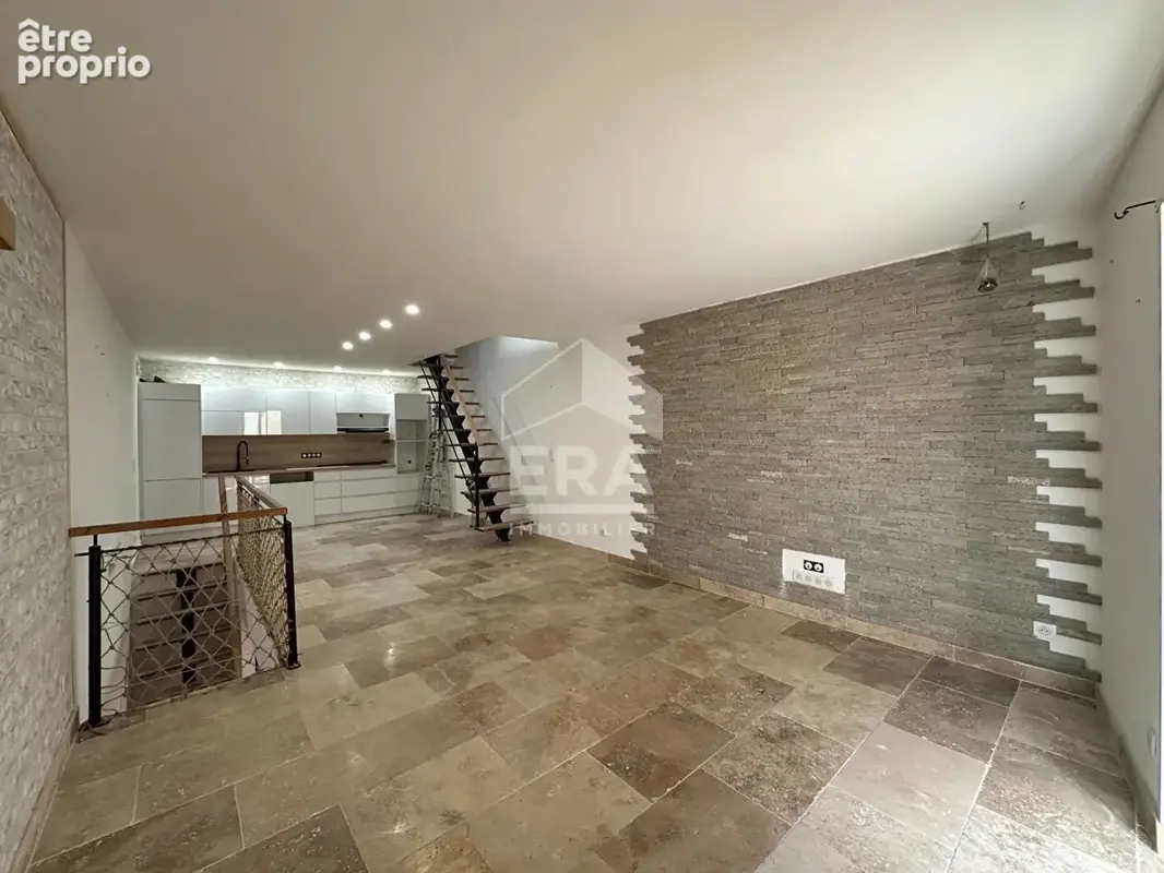 Photo Maison à Pelissanne au prix de 239 000€